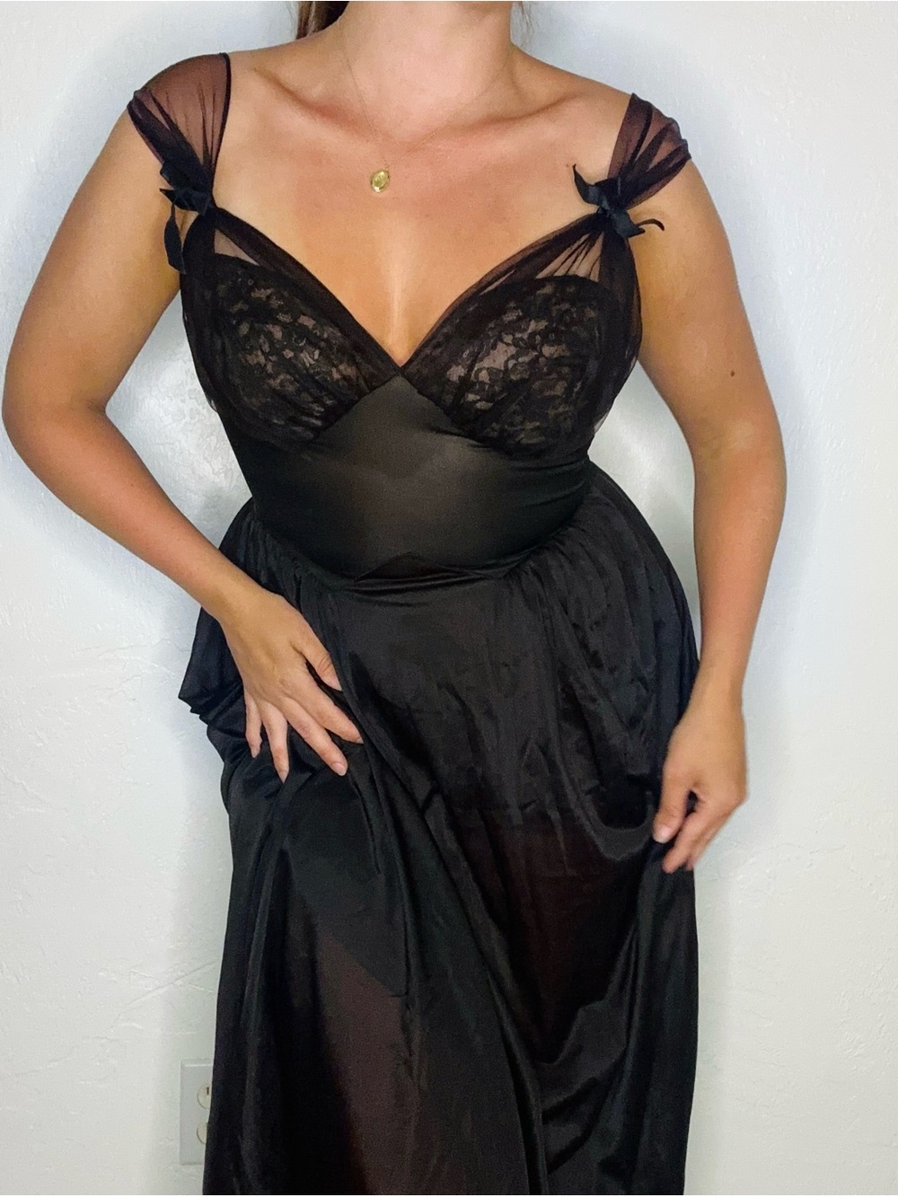 Vintage babydoll black lace nightgown